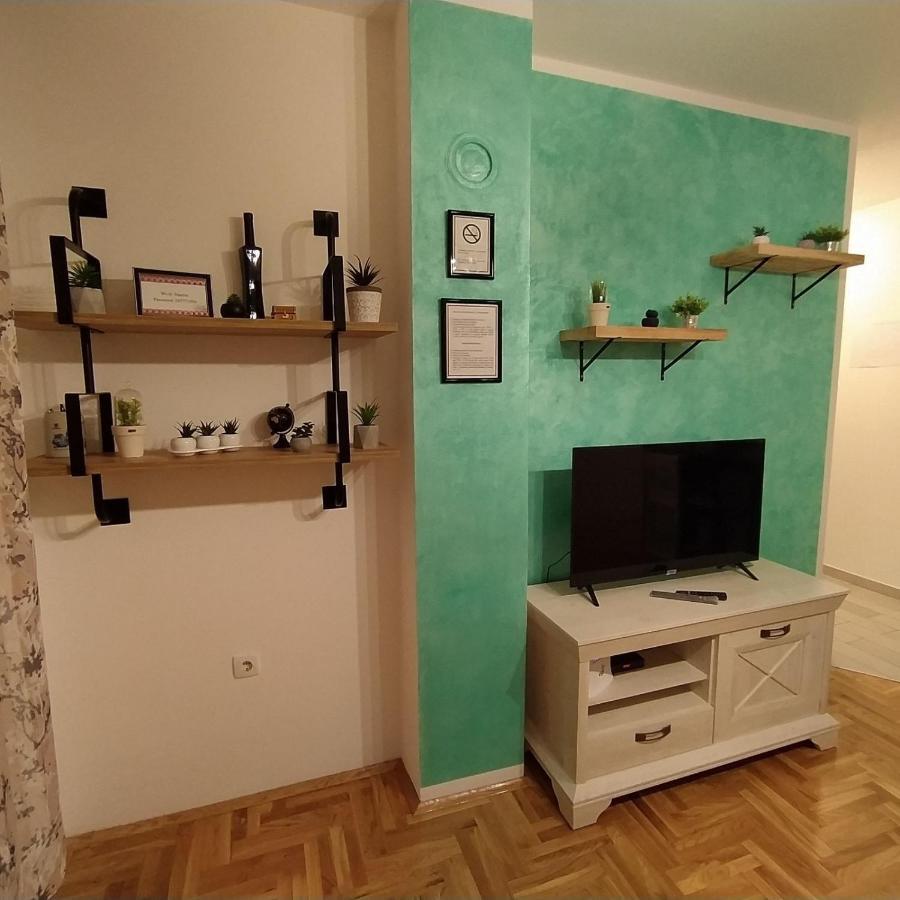 Daniris Apartman 诺威萨 外观 照片